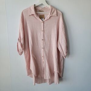 beyond capri top womens size one size  button up pink roll-Tab sleeve